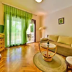 Daire Olga-1 By Interhome Banjol